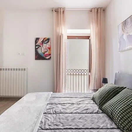 Dimora Del Sole - Civico 13 L'Aquila