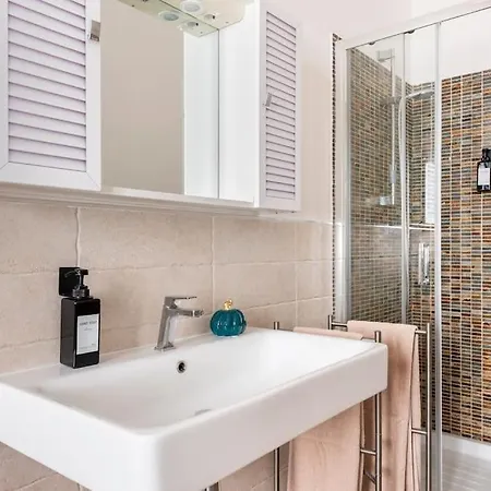 Dimora Del Sole - Civico 13 L'Aquila