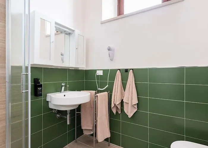 Dimora Del Sole - Civico 13 Gasthof