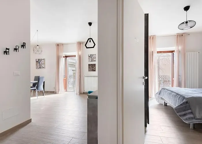 بيت ضيافة Dimora Del Sole - Civico 13