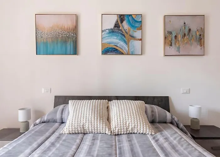 بيت ضيافة Dimora Del Sole - Civico 13 LʼAquila