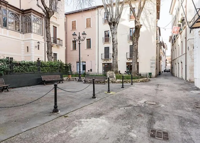 بيت ضيافة Dimora Del Sole - Civico 13 3*