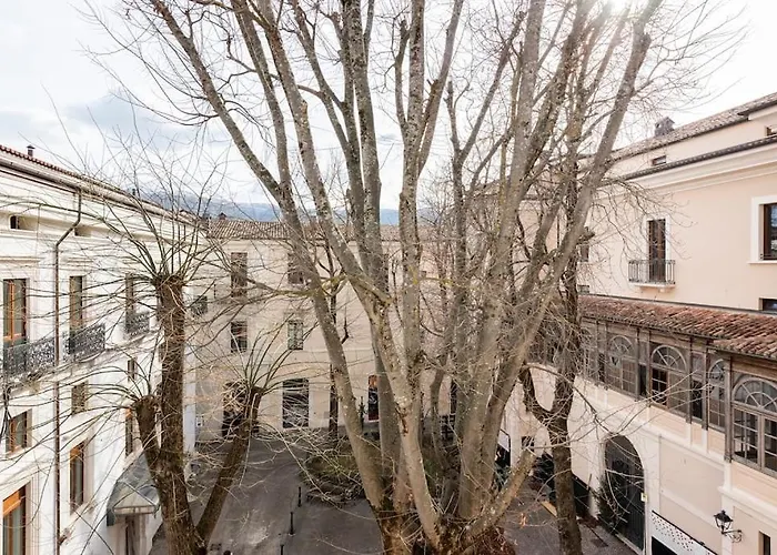 بيت ضيافة Dimora Del Sole - Civico 13 LʼAquila